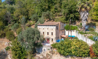 Maison 9 Pièces 330 m² à vendre à Cagnes-sur-Mer (06800)