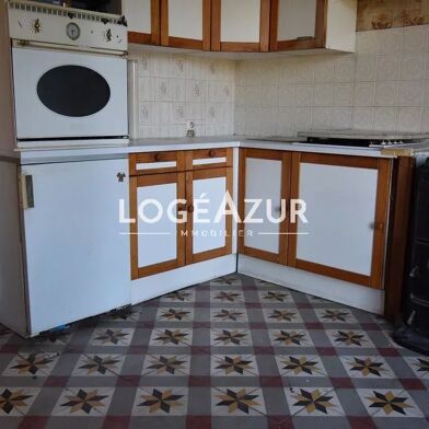 Appartement 4 pièces 175000 €