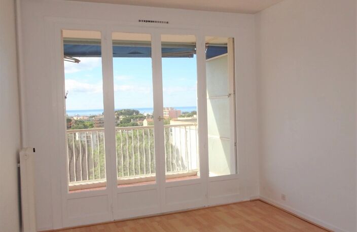 Exclusivité - Antibes — photo 5