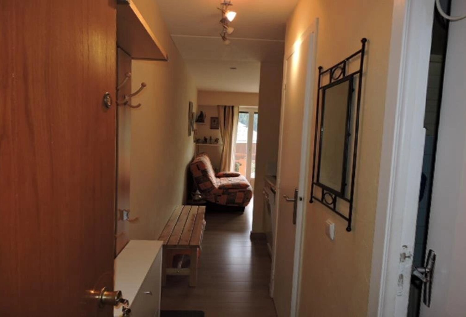 Appartement 1 pièce — photo 1