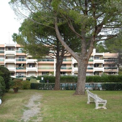 Appartement 1 pièces 90000 €