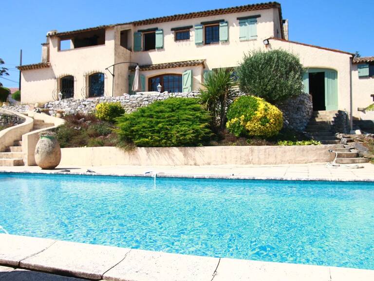 VILLA — photo 1