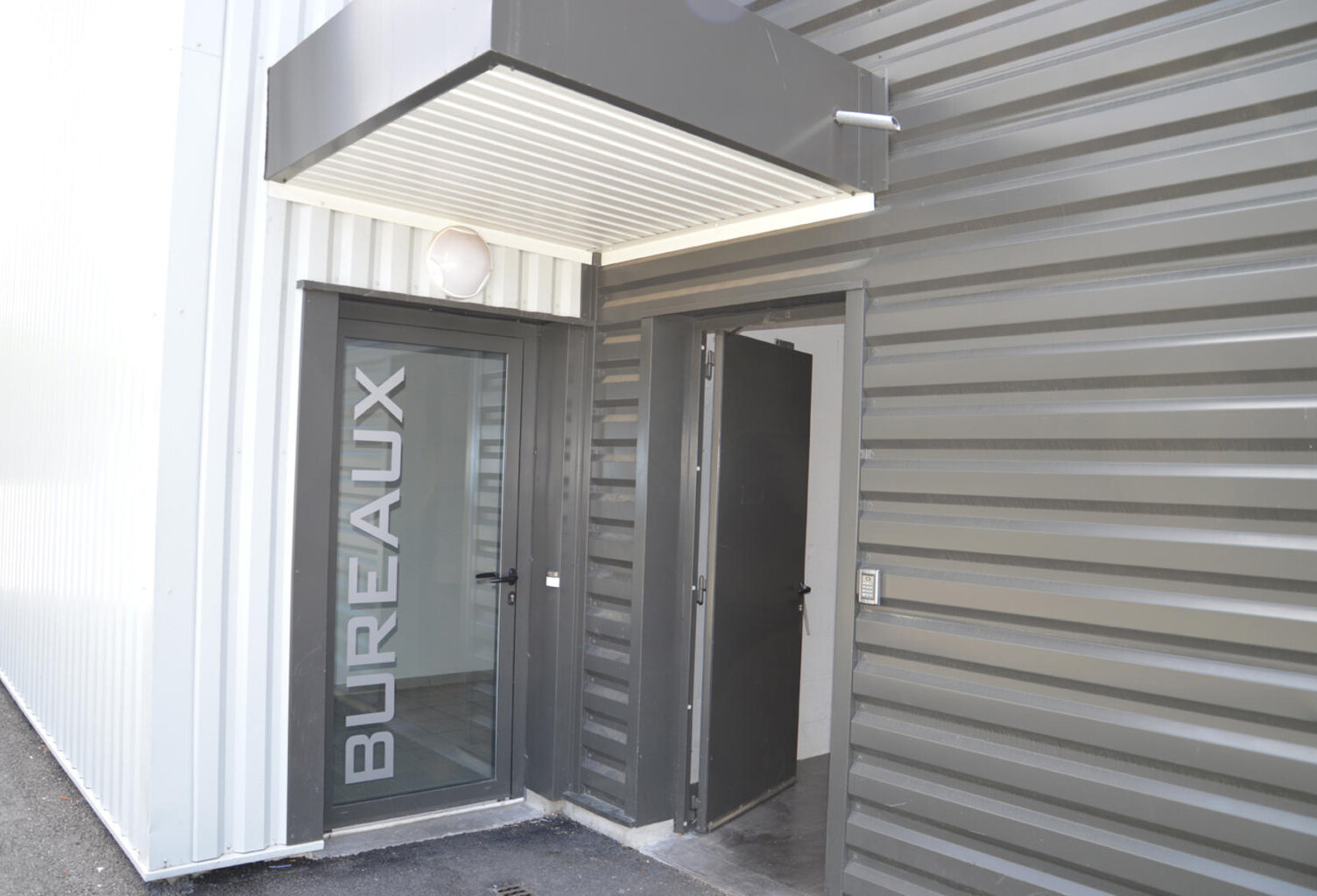 BUREAUX — photo 1