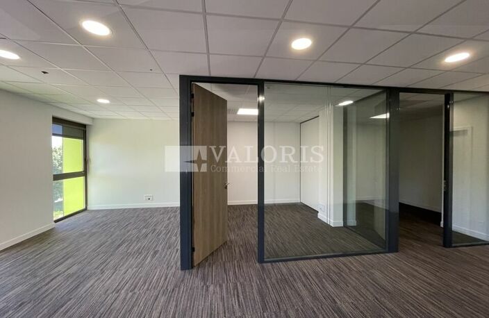 BUREAUX à LOUER — photo 5