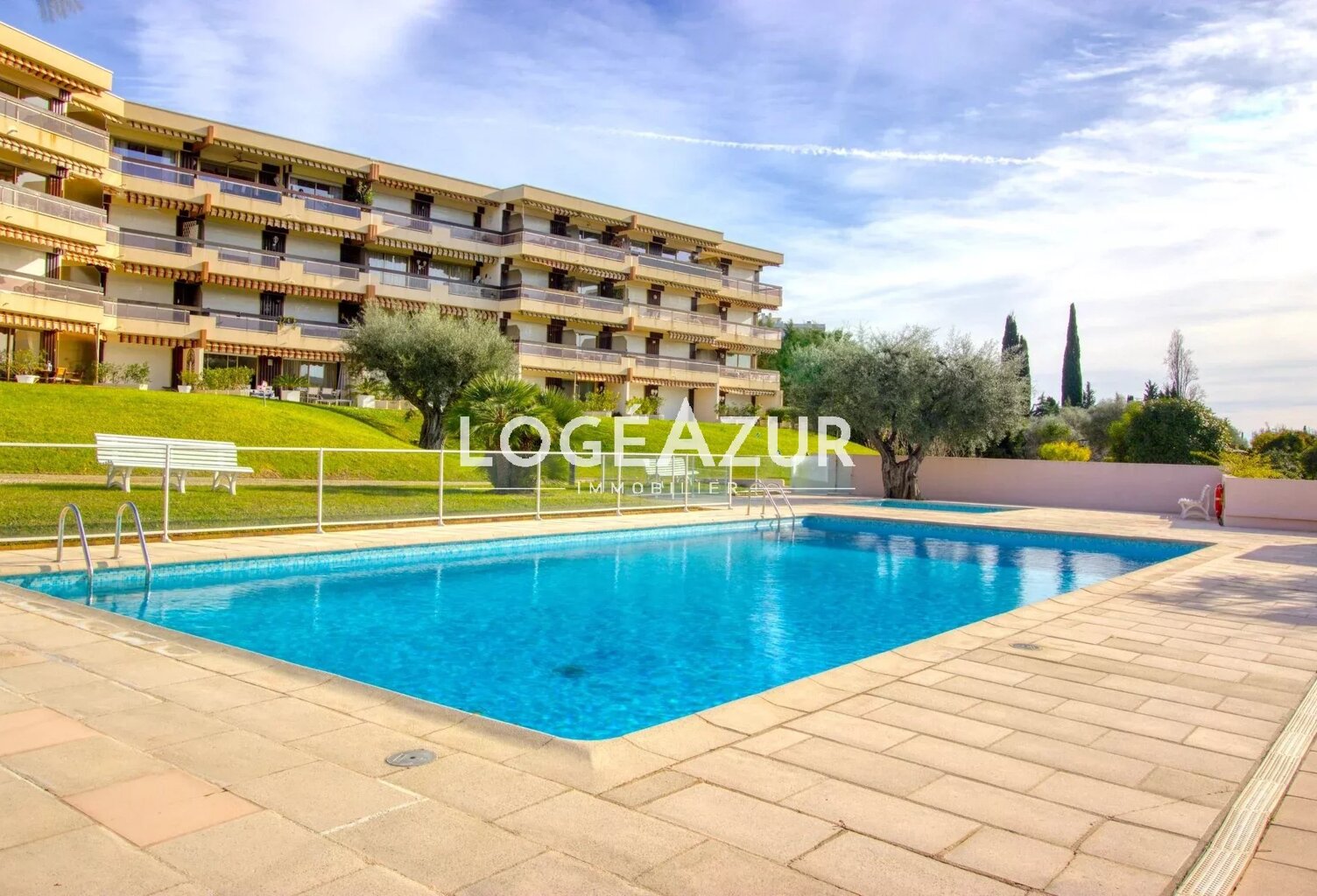 LOCATION SAISONNIERE - ANTIBES - Appartement 1 chambre Piscine e — photo 1