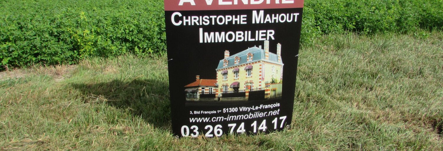 Terrain  892 m² à vendre à Trois-Fontaines-l'Abbaye (51340)