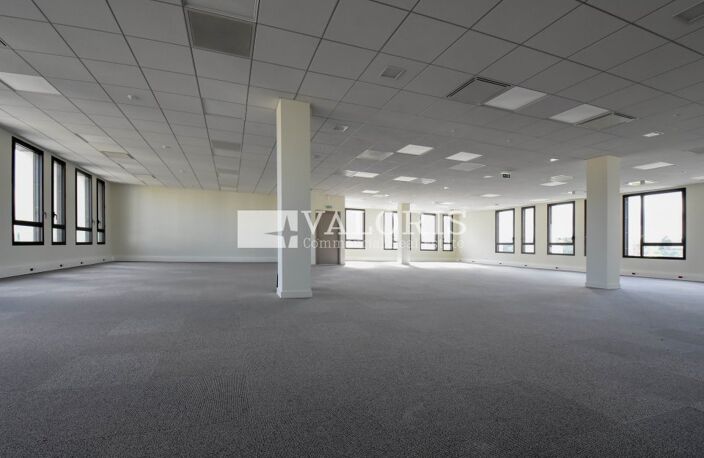 BUREAUX à LOUER — photo 5