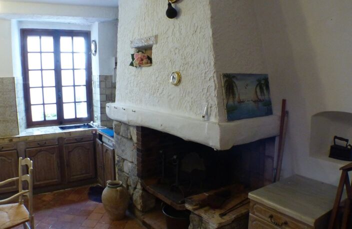 appartement 3 pièces village pittoresque — photo 2