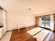 3 P FABRON /RESID AVEC PISCINE/GARAGE — photo 2