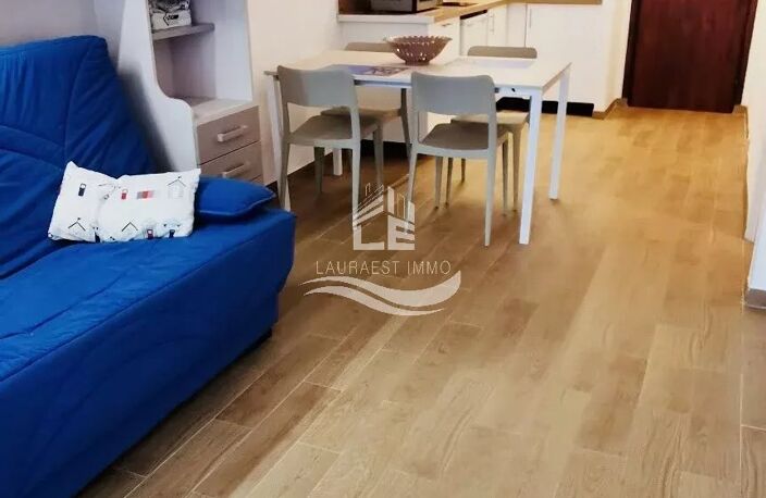 Studio avec balcon /Carrée D’Or — photo 4