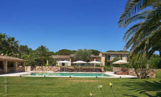 Maison 6 Pièces 450 m² à louer à Saint-Tropez (83990)