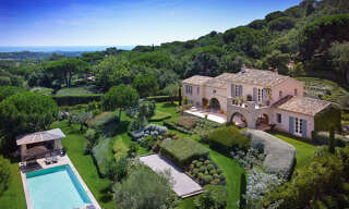 Maison 6 Pièces 280 m² à louer à Ramatuelle (83350)