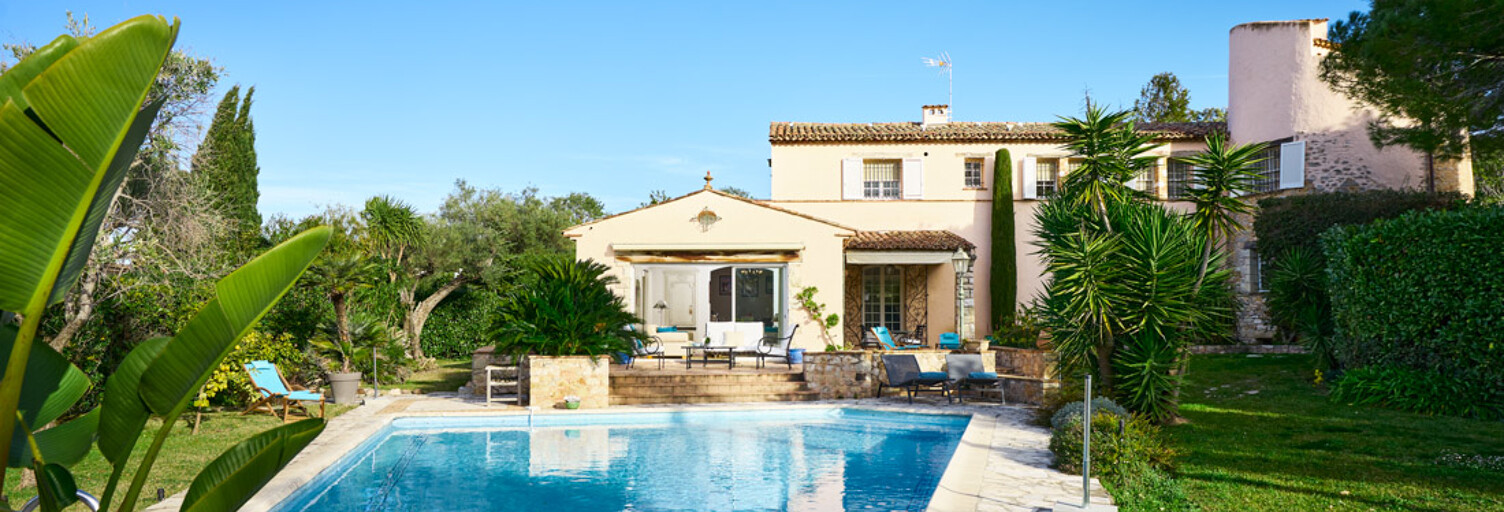 Maison 6 Pièces 265 m² à louer à Antibes (06160)