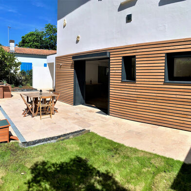 Maison 5 pièces 543400 €