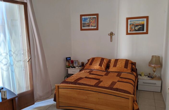 ELNE-IMMEUBLE — photo 2