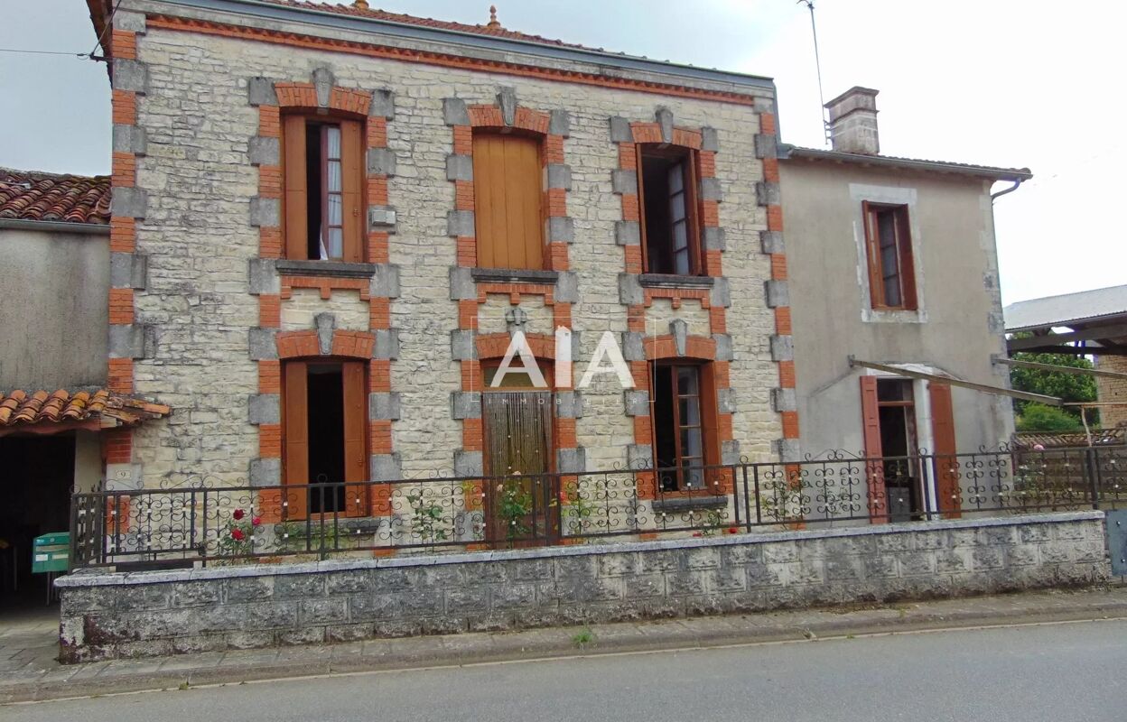 maison 6 pièces 131 m2 à vendre à Villefagnan (16240)