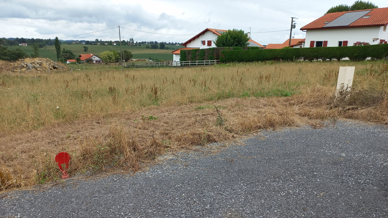 terrain  pièces 1230 m2 à vendre à Béhasque-Lapiste (64120)