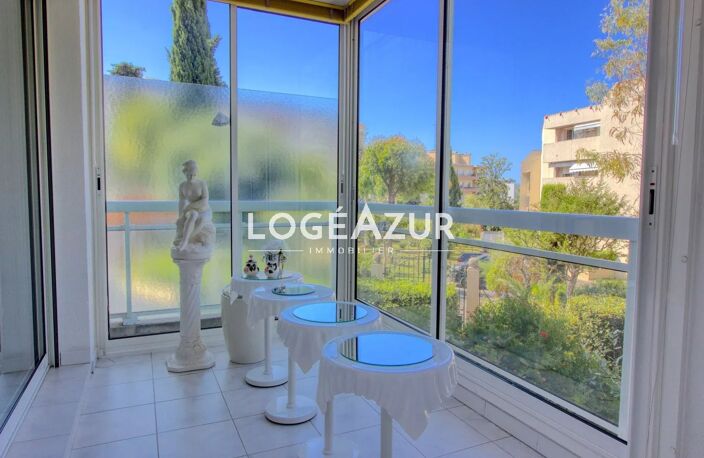 APPARTEMENT 2 PIÈCES + GARAGE - GOLFE JUAN — photo 2