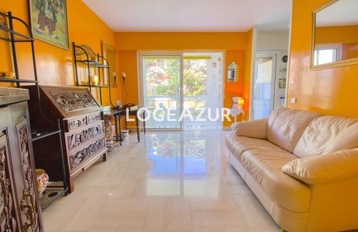 APPARTEMENT 2 PIÈCES + GARAGE - GOLFE JUAN — photo 3