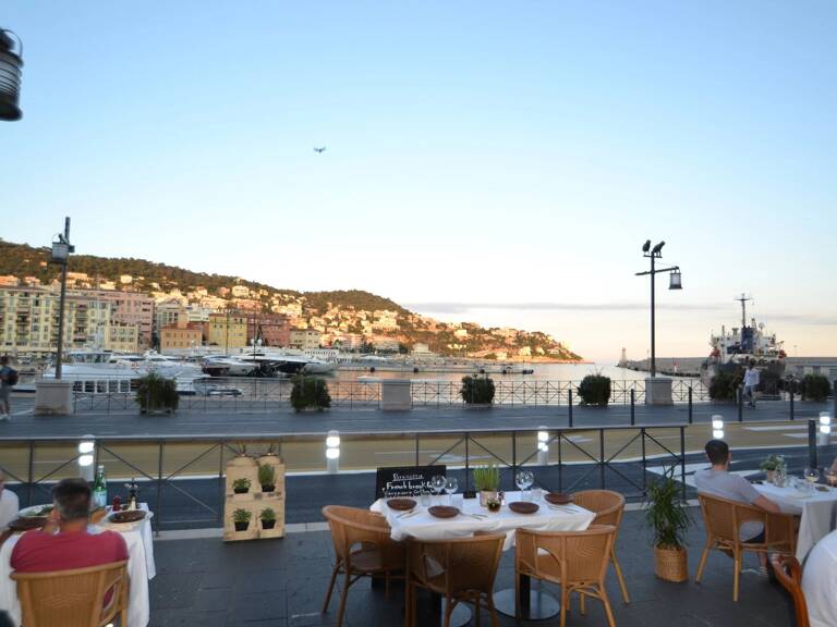 restaurant au port de nice — photo 1