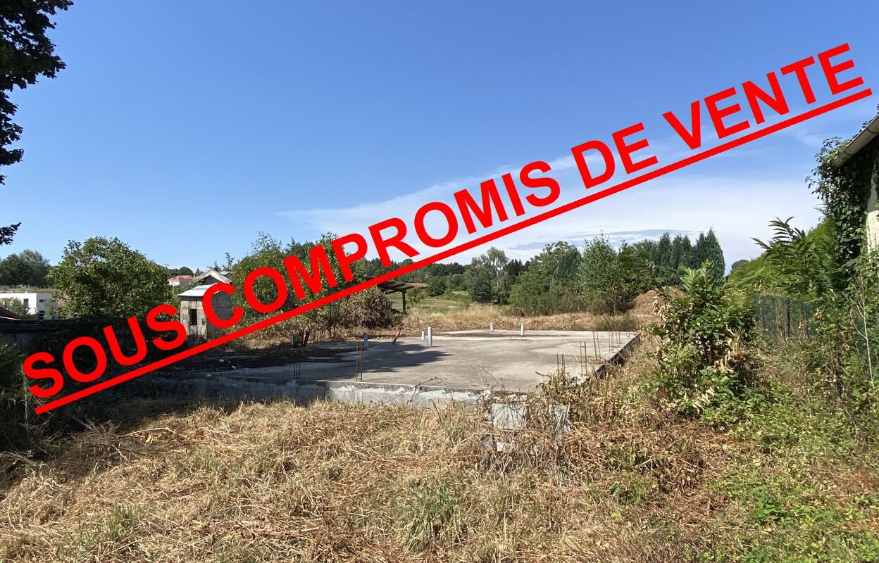terrain  pièces 640 m2 à vendre à Saint-Yrieix-la-Perche (87500)