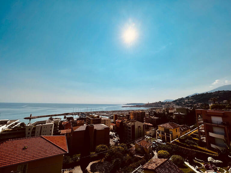 MENTON GARAVAN PENTHOUSE — photo 1