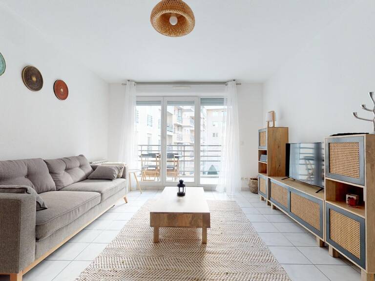 Bel appartement 67 m² - 2 CH - garage box fermé - 2 balcons - Lyon 7  — photo 1