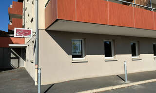 Bureau  86 m² à vendre à Montbazens (12220)