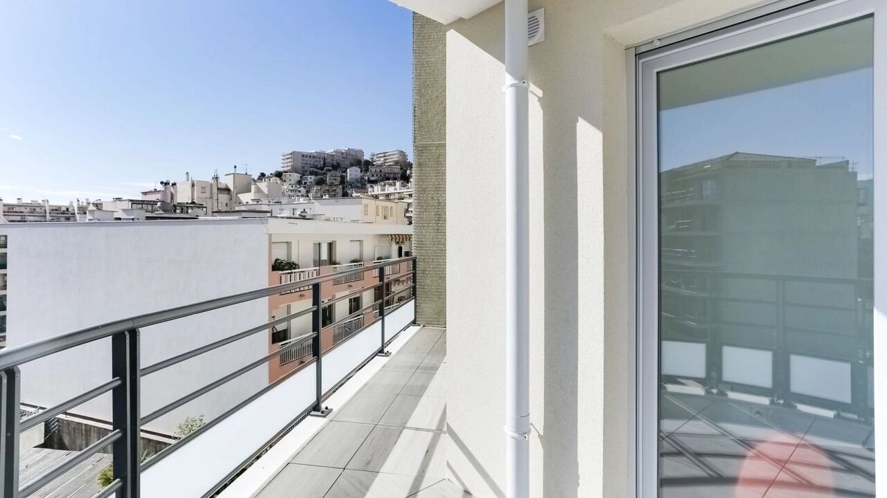 appartement 3 pièces 61 m2 à vendre à Nice (06100)