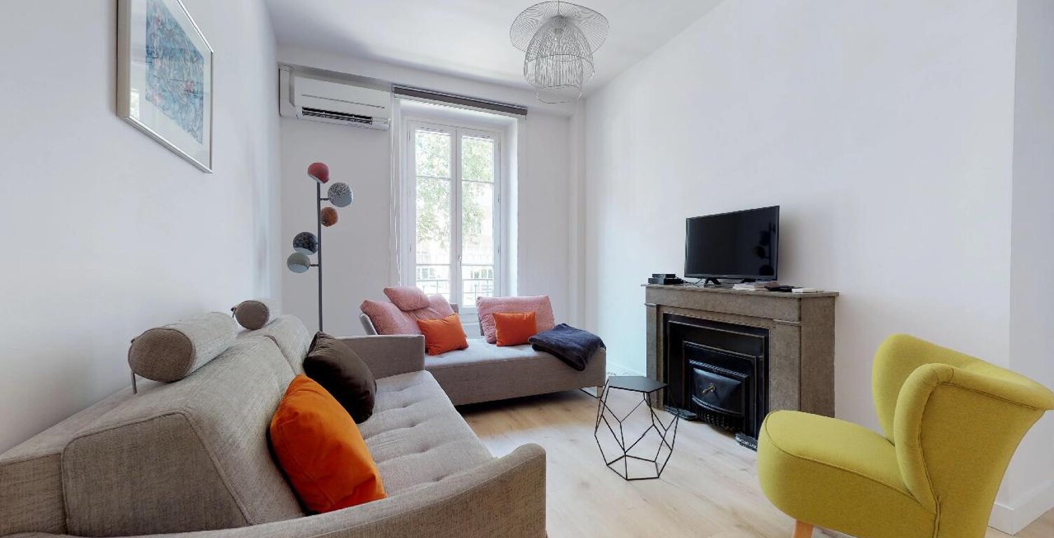 Appartement lumineux de 60 m² - 2 CH - 2 salles de bain - plein sud - Lyon 8 proche Part Dieu et Parc Blandan — photo 1