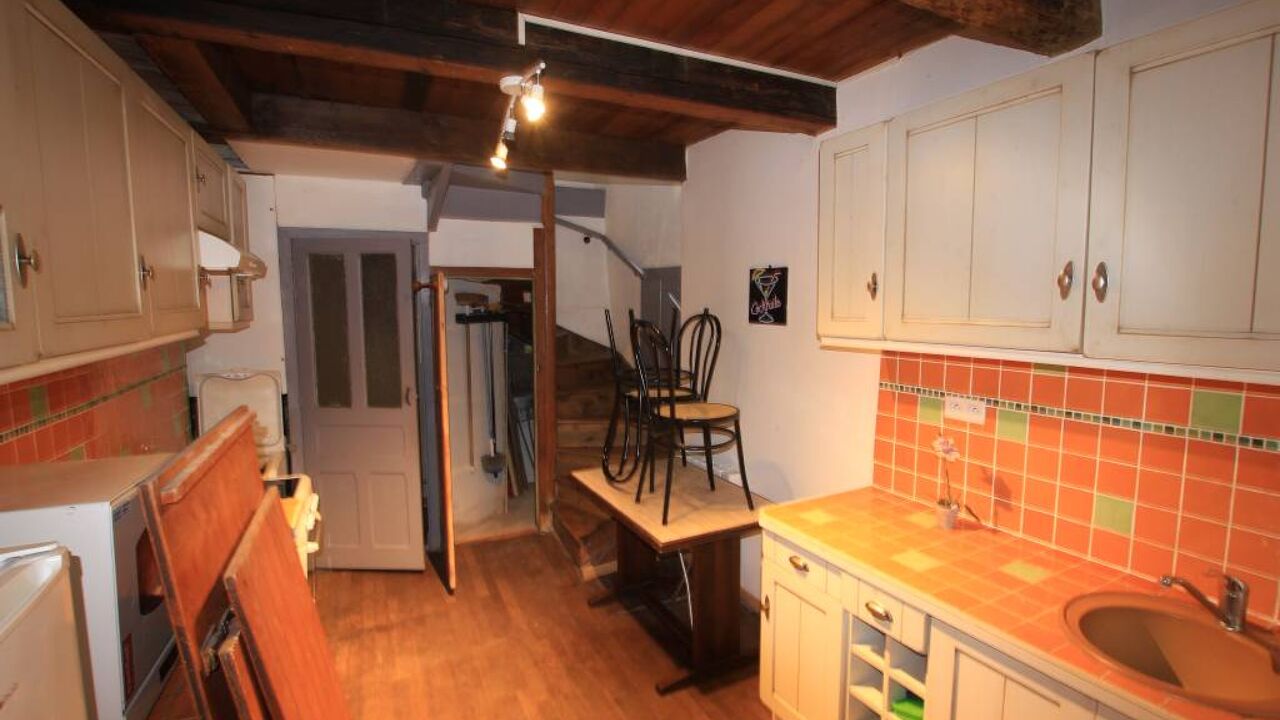 maison 3 pièces 39 m2 à vendre à Saint-Flour (15100)