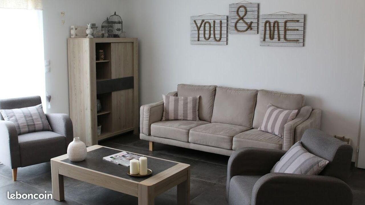maison 4 pièces 95 m2 à louer à Noidans-Lès-Vesoul (70000)