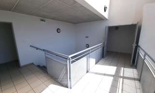 Bureau 4 Pièces 75 m² à louer à Saint-Jean (31240)