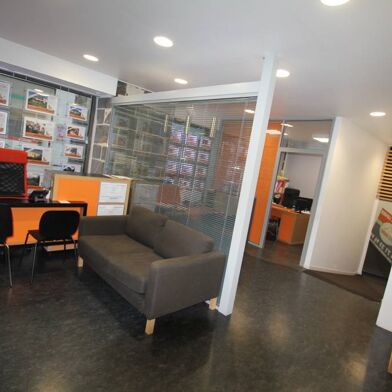 Commerce 5 pièces 920 €