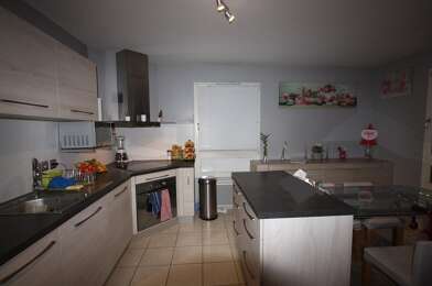 Appartement 3 pièces 252000 €