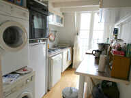 Atelier d'artiste en duplex dernier étage. — photo 3