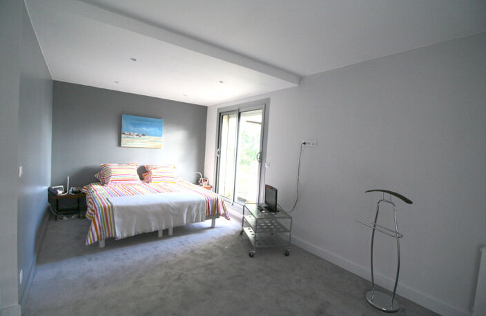5/6 pièces 141 M2 avec Terrasse — photo 4