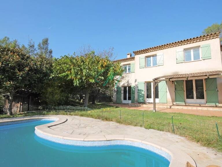 ROQUEFORT LES PINS - Villa familiale mitoyenne — photo 1