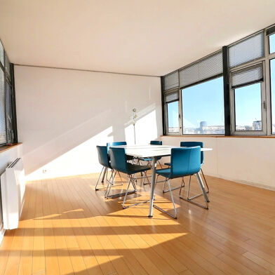 Appartement 2 pièces 561600 €