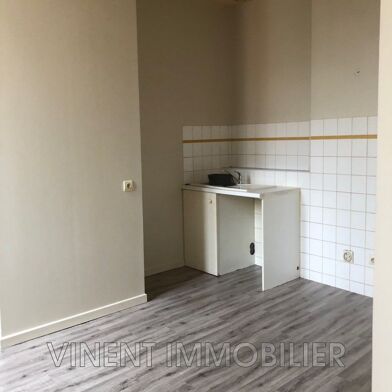 Appartement 2 pièces 490 €
