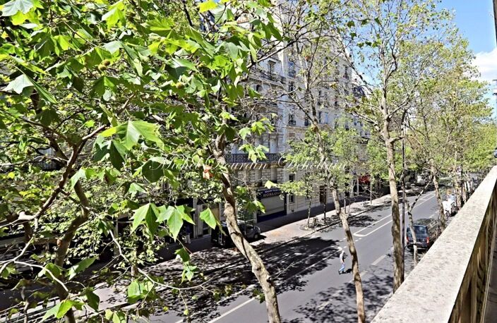 pr Esplanade des Invalides, 6p, 180m2, 2eme et. — photo 2