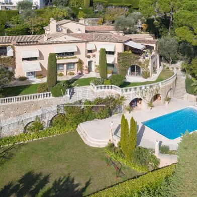 Maison 10 pièces 4900000 €