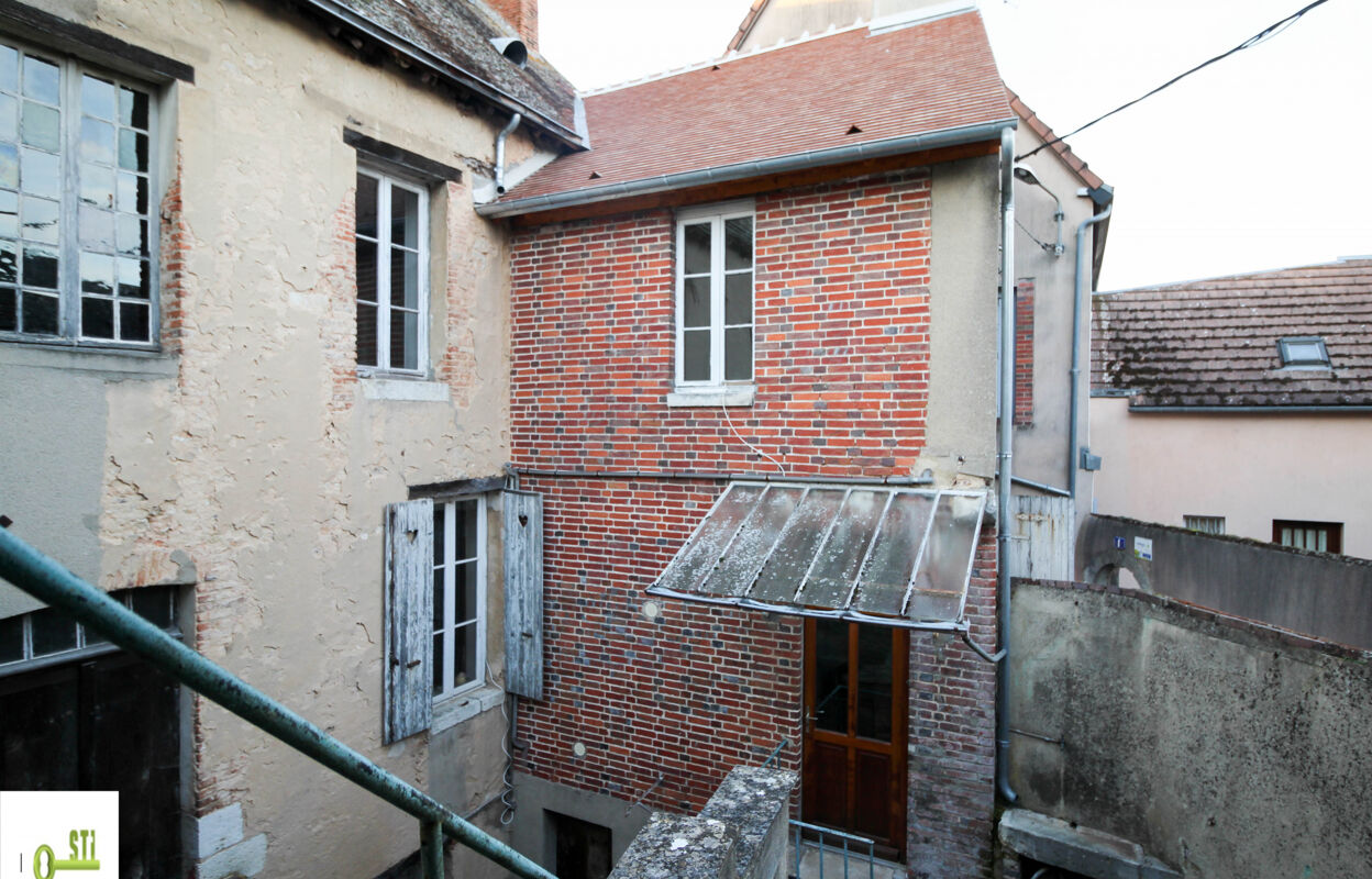immeuble  pièces 97 m2 à vendre à Châtillon-Coligny (45230)