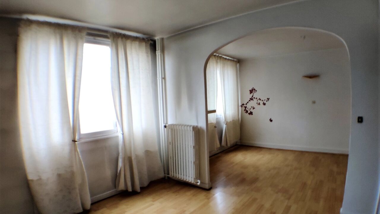 appartement 5 pièces 69 m2 à vendre à Aubervilliers (93300)