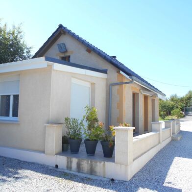 Maison  126000 €