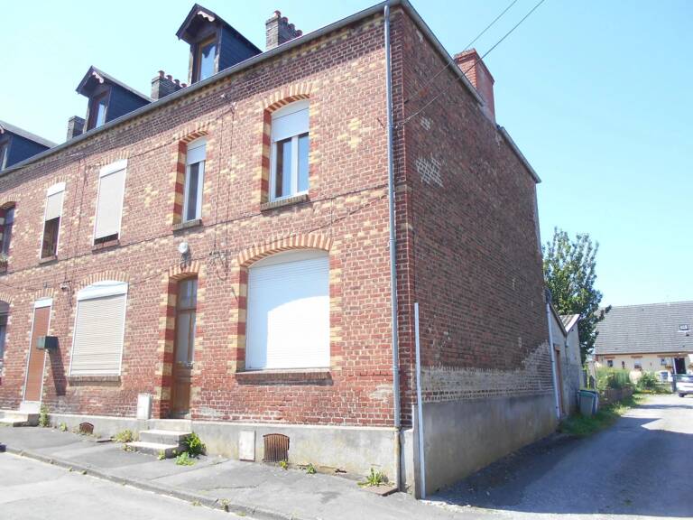 Maison semi-individuelle - HIRSON — photo 1