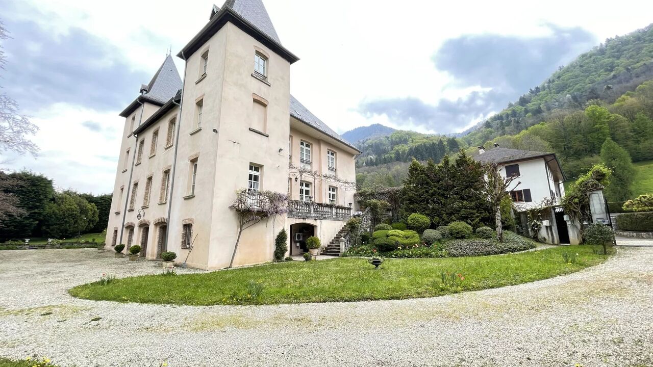 maison 10 pièces 345 m2 à Chambéry (73000)