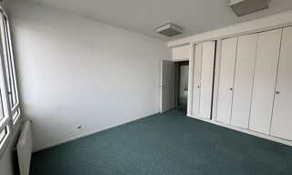 Bureau  200 m² à louer à Tours (37000)