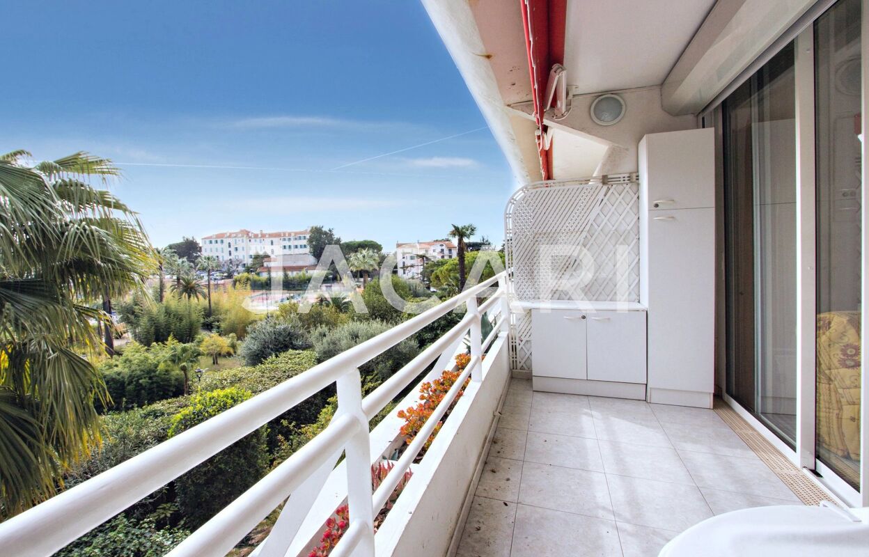 appartement 2 pièces 43 m2 à vendre à Cannes (06400)