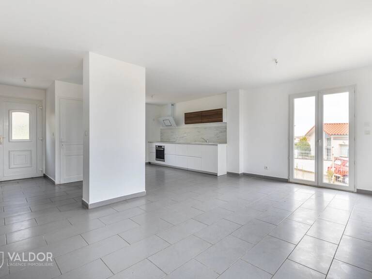 Duplex de 90 m² avec Terrasse et Jardin — photo 1